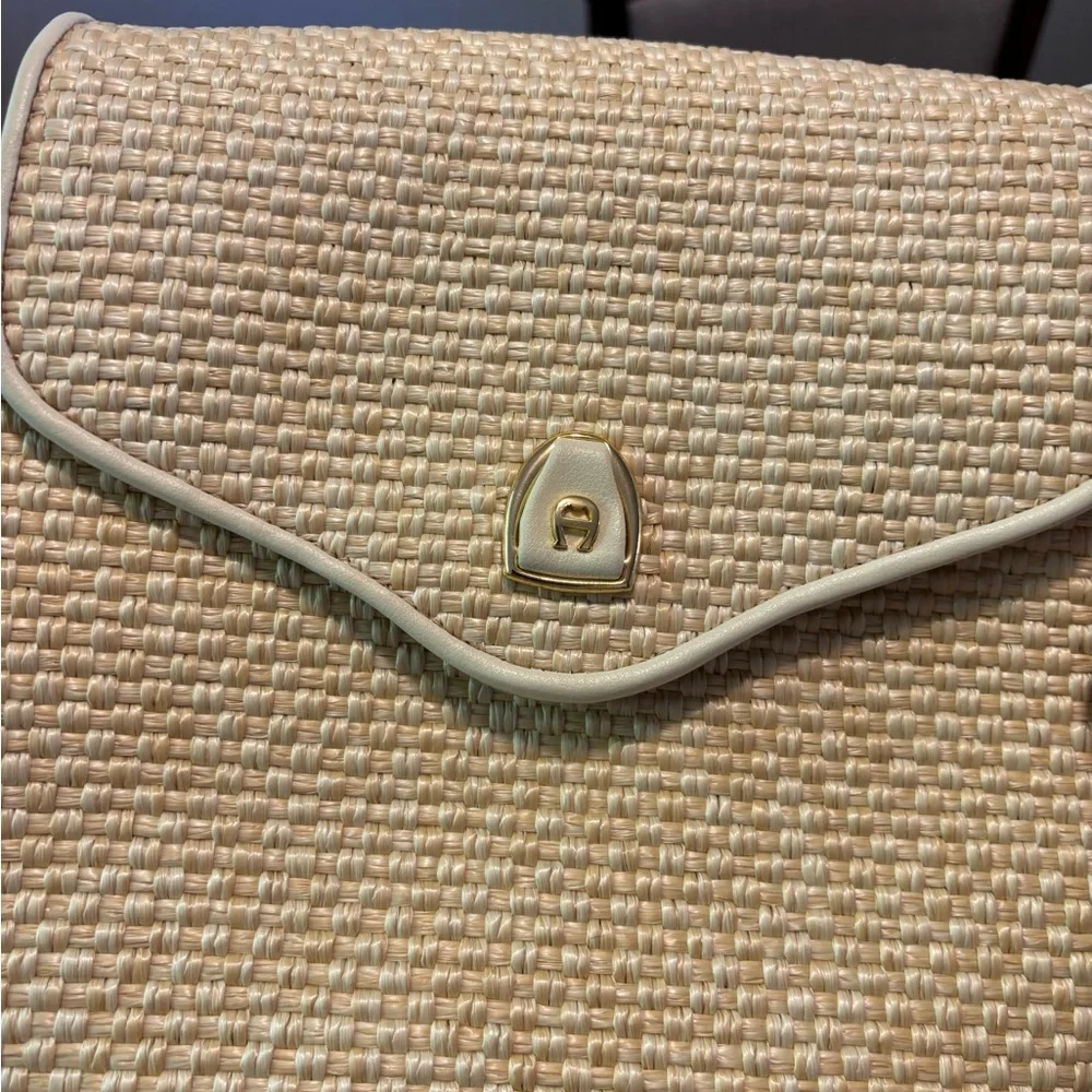 Etienne Aigner Cream Woven Crossbody Bag - Picture 3 of 7